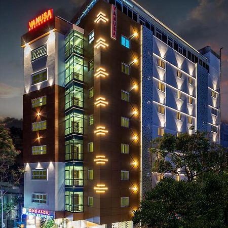 Vanusa Residency Bangalore Luaran gambar