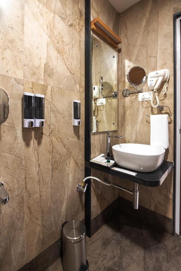 Vanusa Residency Bangalore Luaran gambar